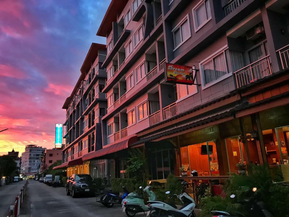 Tropical Sunset Hotel Patong Exterior photo